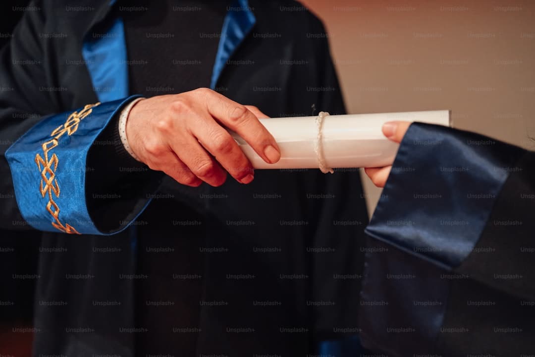 26 PhD Programs in USA: No GRE Required + Full Funding