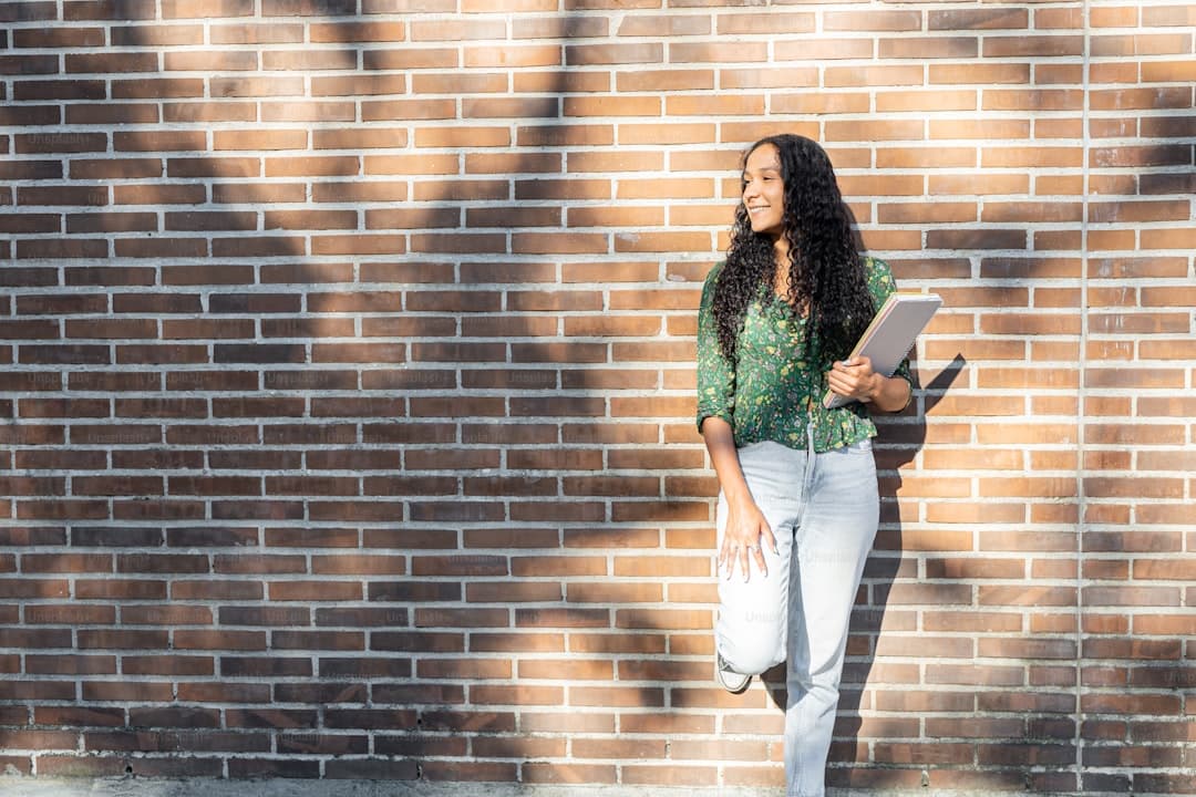 FREE eBooks: How to Study in America with Full Scholarships