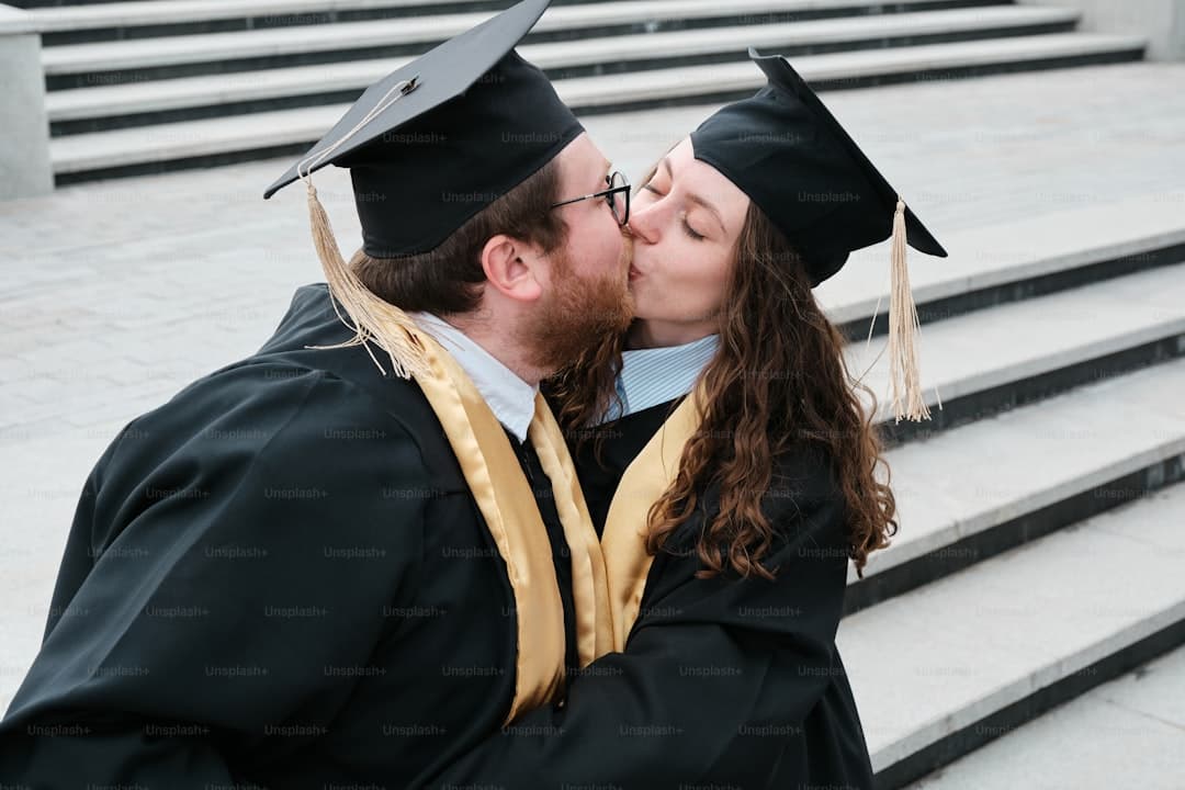 Full Scholarships for International Students: 20+ US Universities