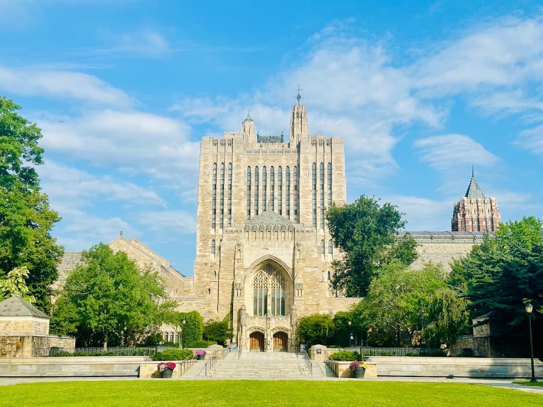 Yale University 100% Scholarships for International Students 2026